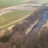 La Coise aux Guichards à Cuzieu (prise d'ULM suite à la crue en 2004) - JPEG - 72.8 ko